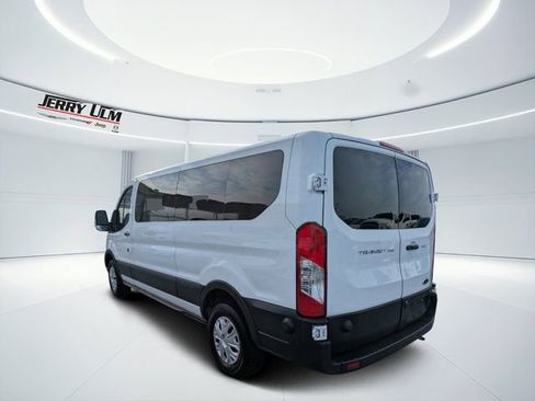 Used 2024 Ford Transit 350 XLT image 5