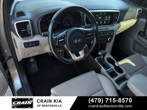 Used 2020 Kia Sportage S FWD image 9