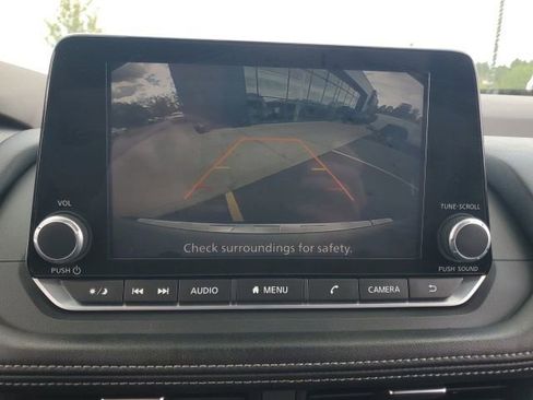 Certified 2023 Nissan Rogue SV AWD/4WD image 27