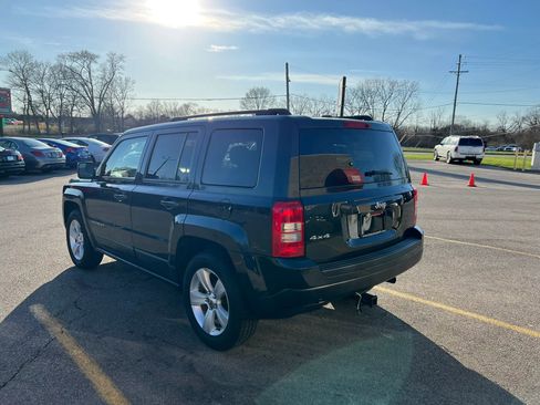 Used 2015 Jeep Patriot Sport w/ Power Value Group AWD/4WD image 7