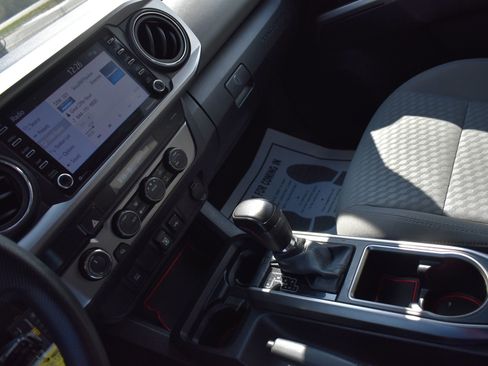 Used 2022 Toyota Tacoma SR5 w/ Black Out Package (TMS) image 23