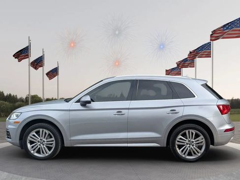 Used 2019 Audi Q5 2.0T Premium Plus w/ Premium Plus Package AWD/4WD image 4