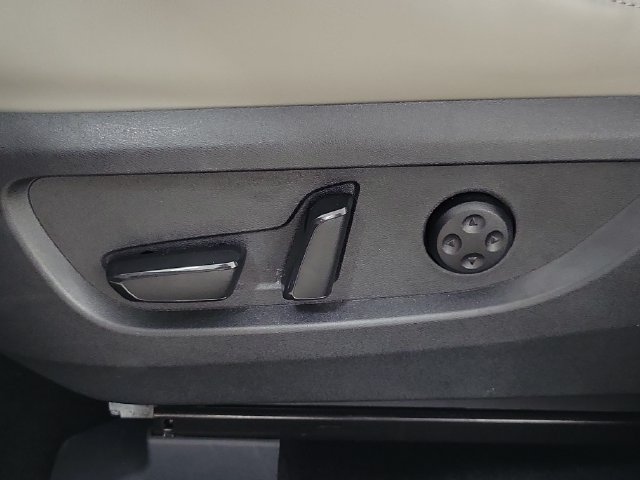Certified 2025 INFINITI QX50 Luxe AWD/4WD image 33