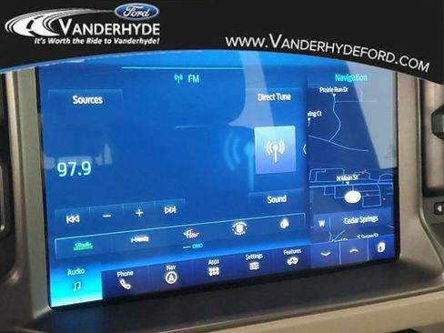 Used 2024 Ford Bronco Wildtrak image 21