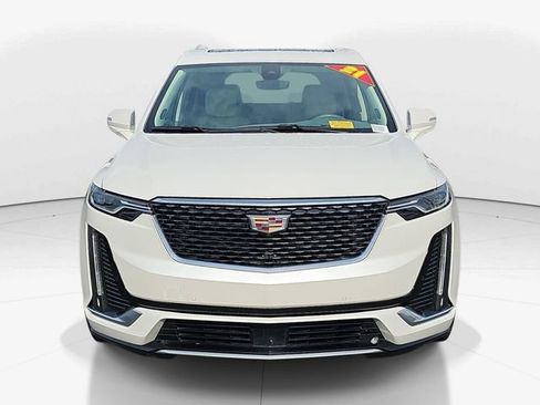 Used 2021 Cadillac XT6 Premium Luxury FWD image 8
