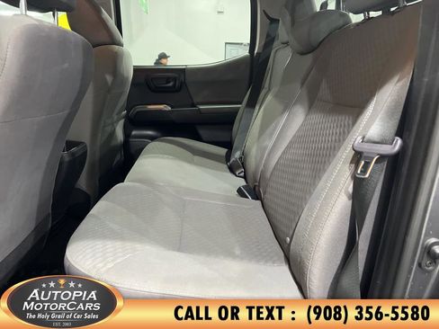 Used 2021 Toyota Tacoma SR5 image 19