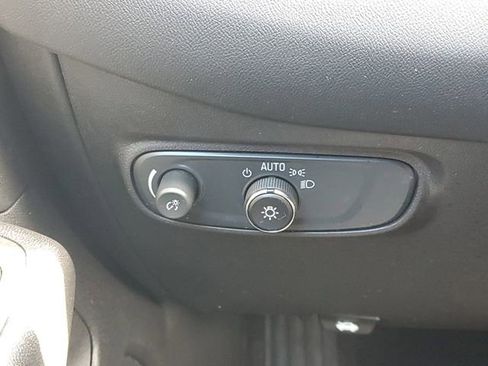 Certified 2024 Chevrolet Equinox RS w/ LPO, Floor Liner Package image 20