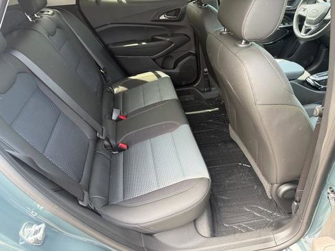 New 2026 Chevrolet Trax LT w/ Sunroof Package FWD image 12