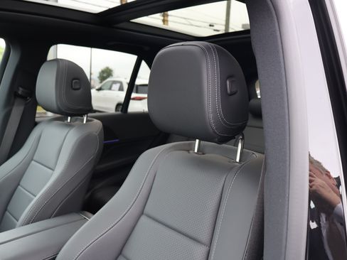Certified 2026 Mercedes-Benz GLE 350 4MATIC image 11