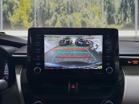 Used 2022 Toyota Corolla LE FWD image 25