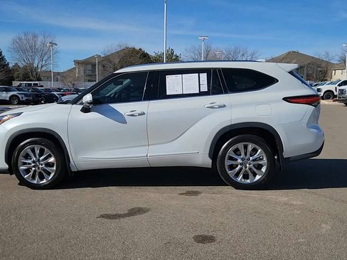 Used 2022 Toyota Highlander Limited image 15