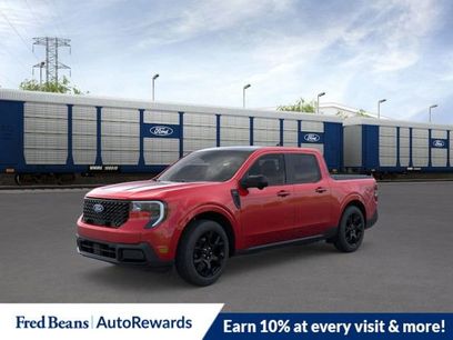 New 2026 Ford Maverick Lariat w/ Black Appearance Package