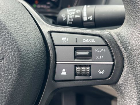 Used 2023 Honda Accord EX image 10