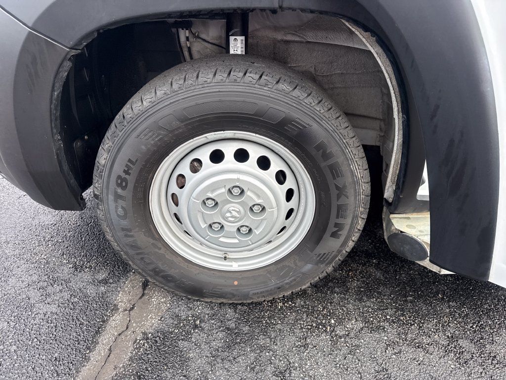 Used 2025 RAM ProMaster 2500 w/ U-Haul Equipment Group FWD image 37
