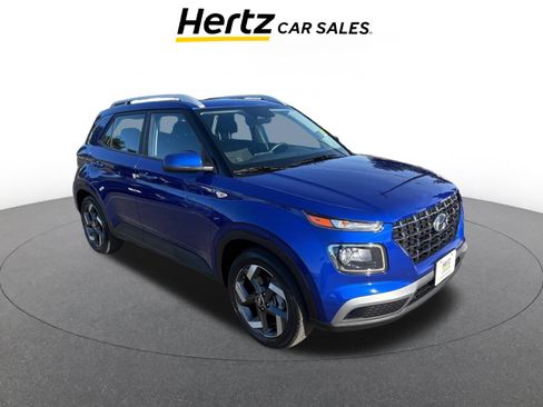 Used 2025 Hyundai Venue SEL image 1