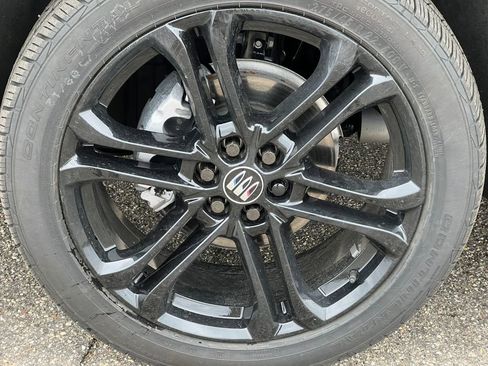 New 2026 Buick Enclave Sport Touring w/ Power Package image 9