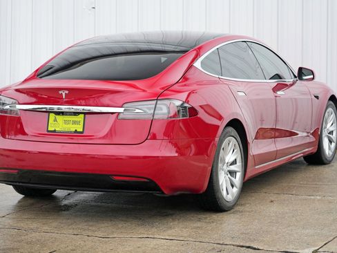 Used 2018 Tesla Model S 75D image 50