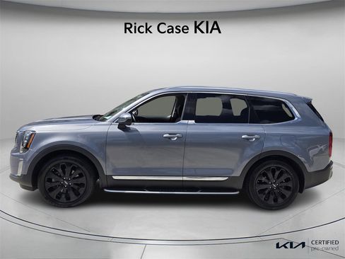 Certified 2022 Kia Telluride EX w/ EX Premium Package image 3