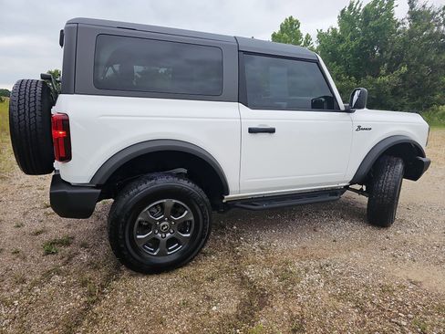 Used 2024 Ford Bronco Big Bend AWD/4WD image 3