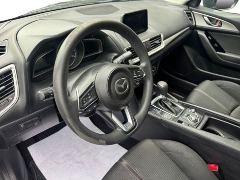 Used 2018 MAZDA MAZDA3 Sport w/ Preferred Equipment Package FWD image 3