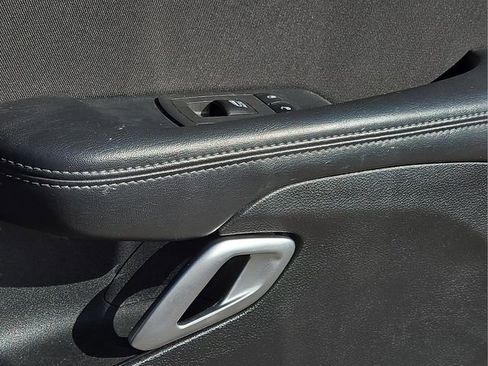 Used 2022 Dodge Challenger GT image 14