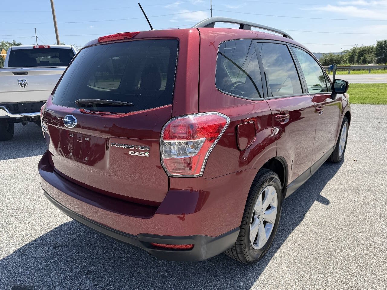 Used 2015 Subaru Forester 2.5i Premium AWD/4WD image 6