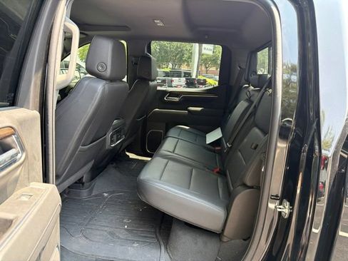Used 2025 GMC Sierra 1500 Elevation w/ Elevation Premium Package AWD/4WD image 15