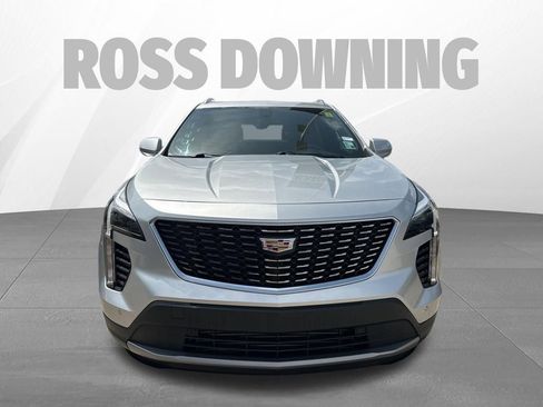 Used 2019 Cadillac XT4 Premium Luxury w/ Cold Weather Package image 2