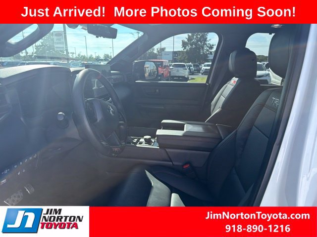 Used 2024 Toyota Sequoia TRD Pro AWD/4WD image 8