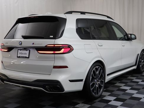 Certified 2025 BMW X7 M60i image 19