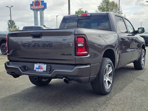 New 2026 RAM 1500 Express AWD/4WD image 7