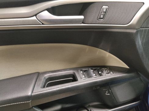 Used 2018 Ford Fusion S image 27