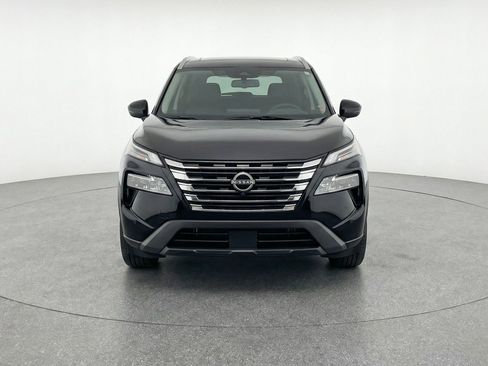 Used 2025 Nissan Rogue SV FWD image 2