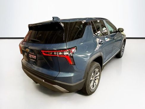 New 2026 Chevrolet Equinox LT w/ Convenience Package II FWD image 6