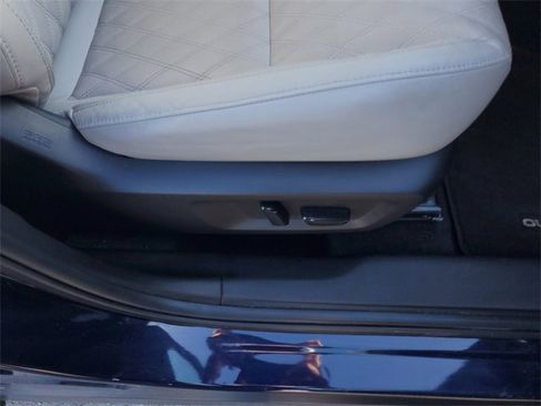 Used 2022 Mitsubishi Outlander SEL image 38