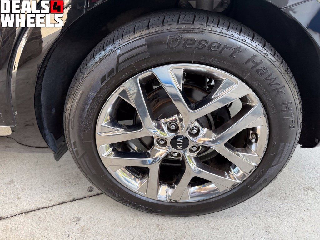 Used 2019 Kia Sorento SX FWD image 52