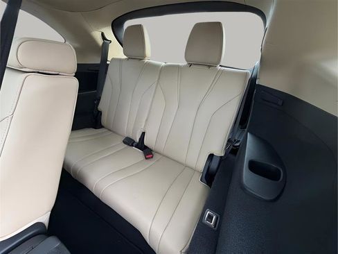 Used 2023 Acura MDX SH-AWD image 28