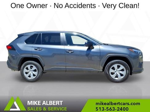 Used 2023 Toyota RAV4 LE AWD/4WD image 8