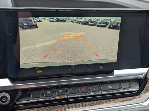 New 2026 Chevrolet Silverado 1500 LT w/ Z71 Off-Road Package image 24