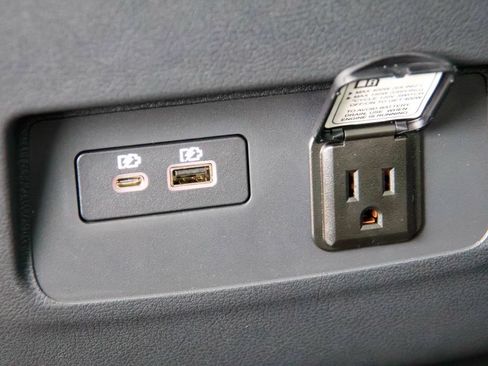 New 2026 Nissan Frontier SV w/ SV Convenience Package RWD image 16