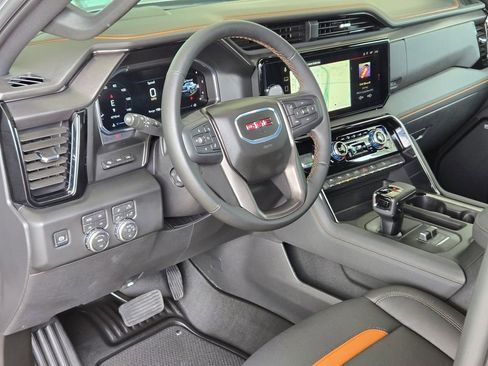 Used 2026 GMC Sierra 1500 AT4 w/ AT4 Premium Package AWD/4WD image 10