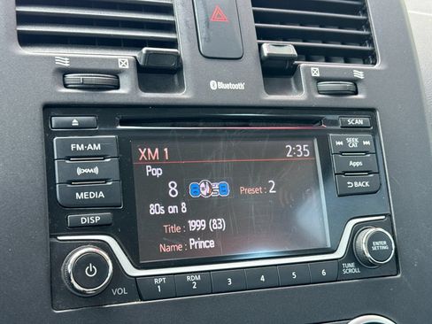 Used 2017 Nissan Leaf S FWD image 17