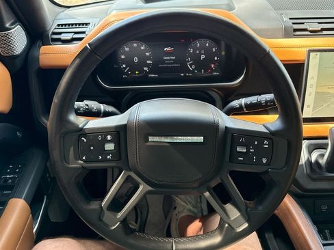 Used 2024 Land Rover Defender 130 X image 28