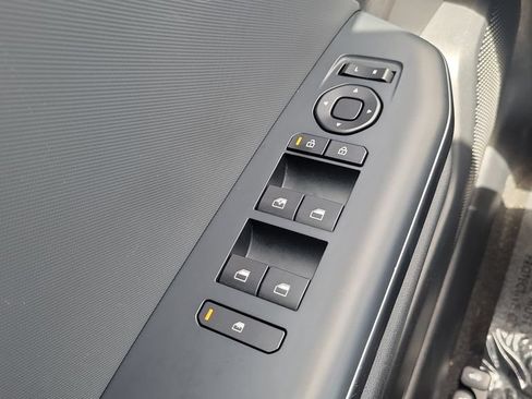 Used 2025 Kia K4 FWD image 18