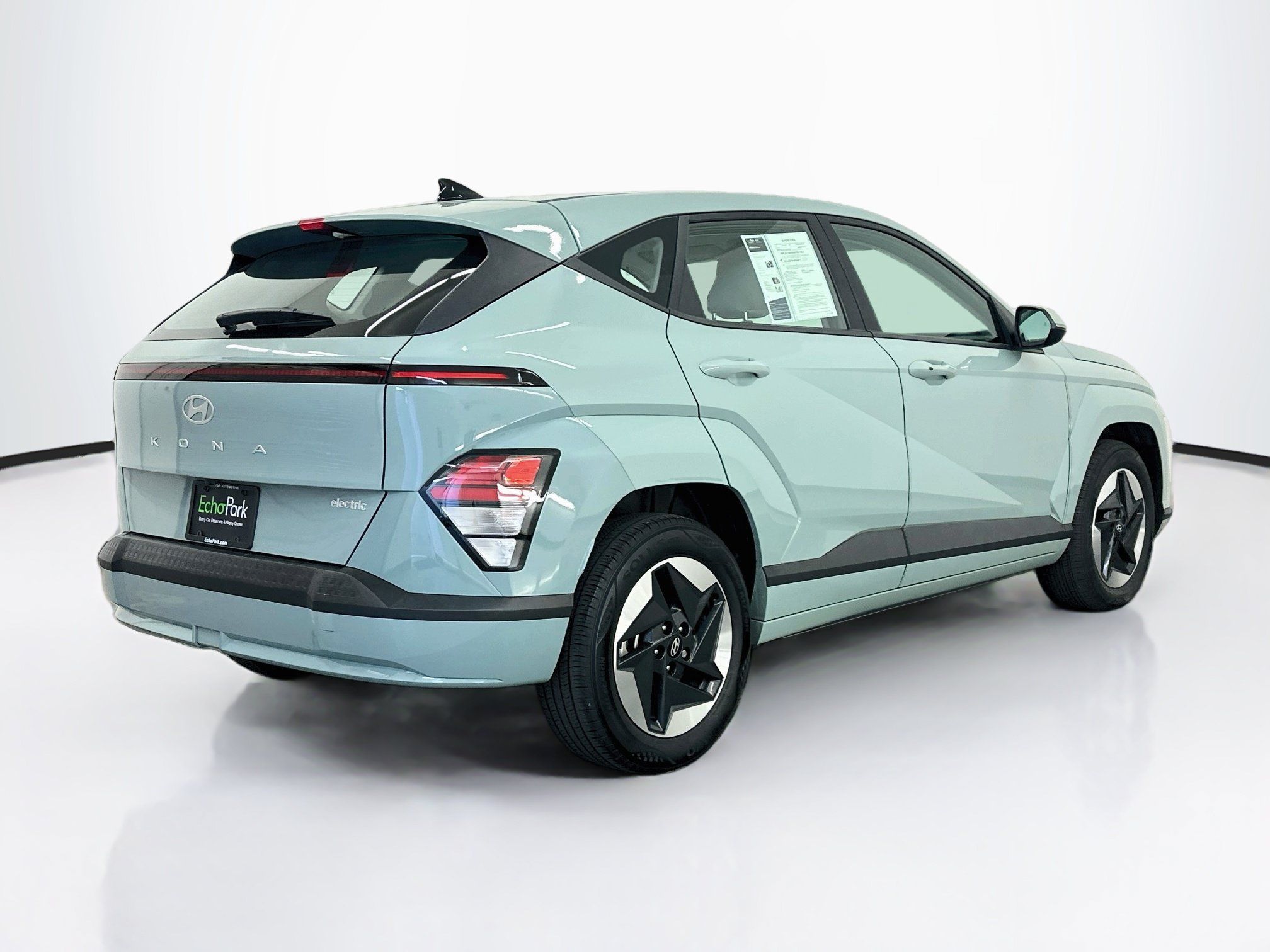 Used 2024 Hyundai Kona SE FWD image 9