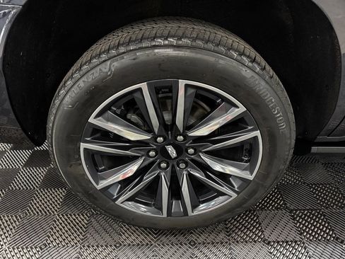 Used 2022 Cadillac Escalade Sport Platinum w/ Heavy-Duty Trailer Package image 17