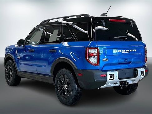 New 2025 Ford Bronco Sport Outer Banks w/ Sasquatch Outer Banks Package image 3
