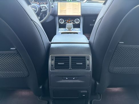 Used 2023 Jaguar F-PACE S AWD/4WD image 28