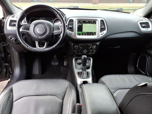 Used 2021 Jeep Compass Latitude AWD/4WD image 12