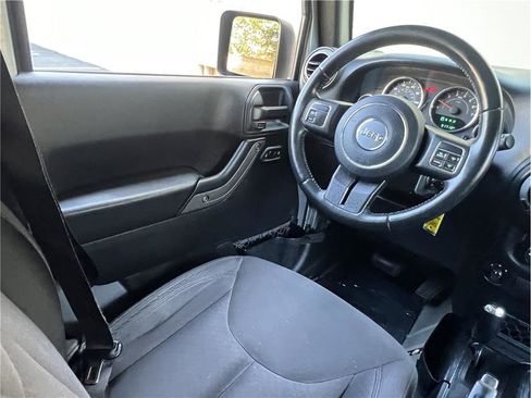 Used 2017 Jeep Wrangler Unlimited Sport w/ Quick Order Package 24S image 26